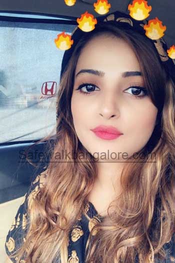 College Girl independent Escorts